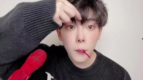 女生说在吃瓜子怎么回复